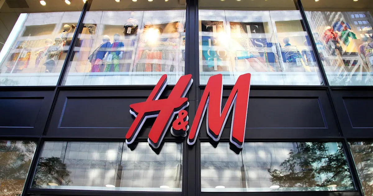 H&M Stock Slumps 14% as Earnings Miss Sparks Profit Margin Concerns