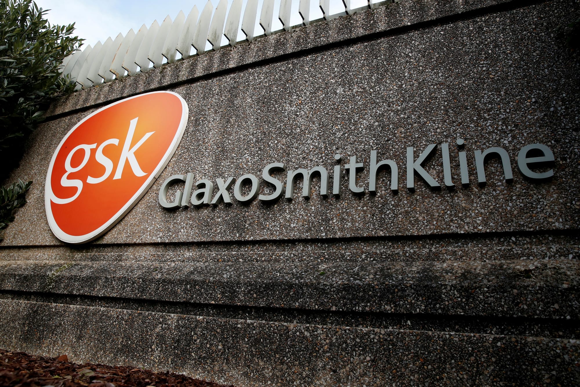 GSK Acquires CureVac's Vaccine Division, Pivots to mRNA Innovation Amid 24% Stock Surge