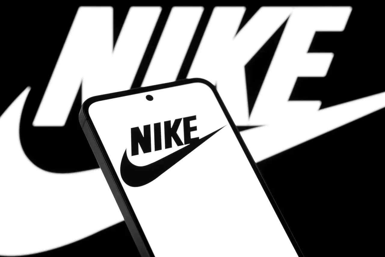 RBC Cuts Nike Rating, Cites Sluggish Turnaround; Shares Slip